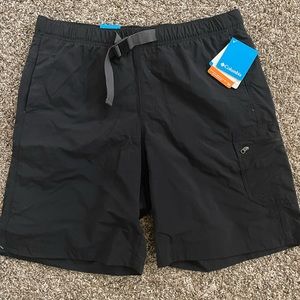 Columbia shorts NWT